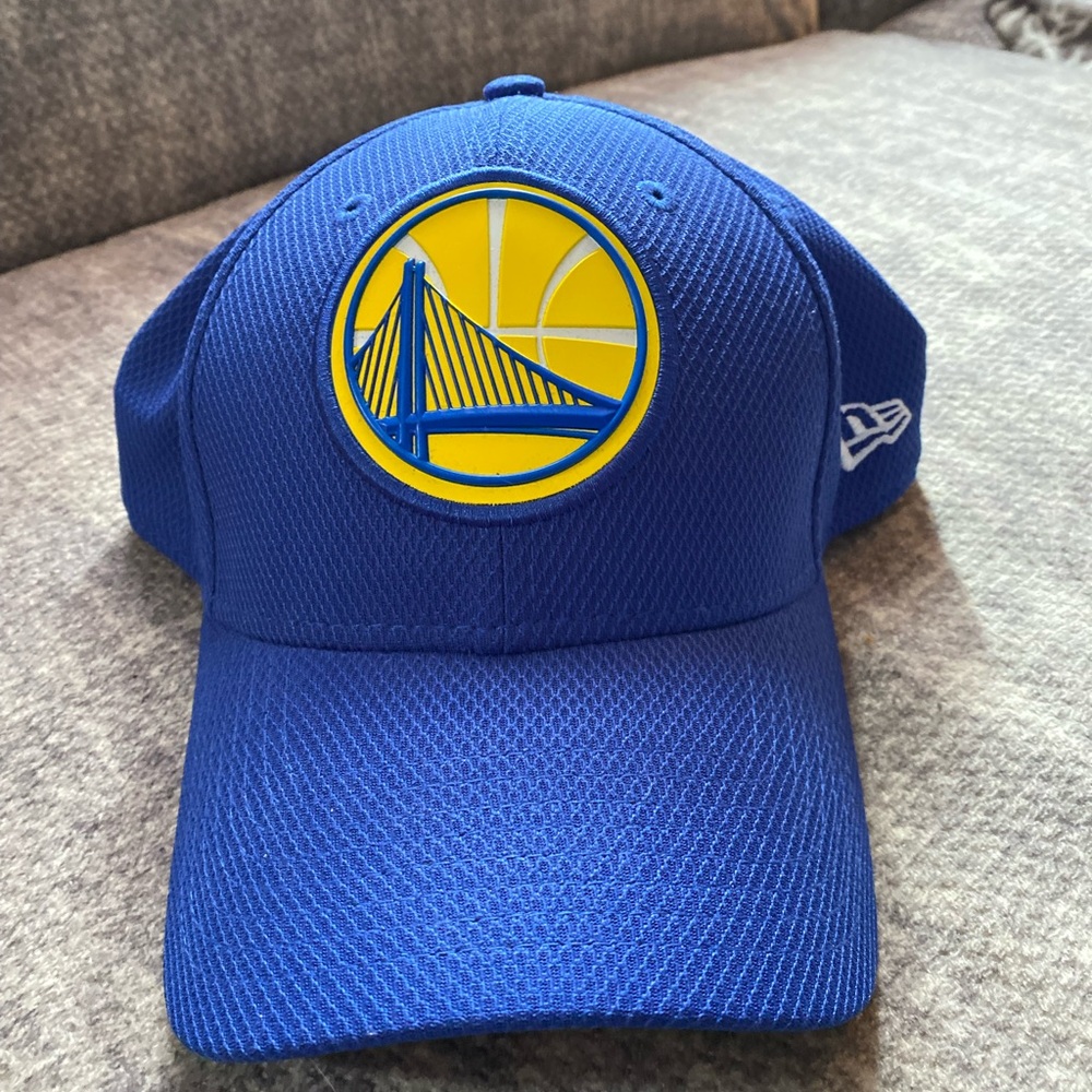 New Era GOLDEN STATE WARRIORS  9Forty 940 Adjustable Cap Hat Blue Gold EUC